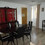 Hodak *